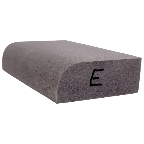 Klocek szlifierski piankowy E (prostokąt 13,7x7,5x3) zaokrąglony
